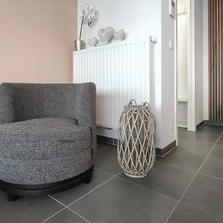 Апартаменты 1 Bedroom In *