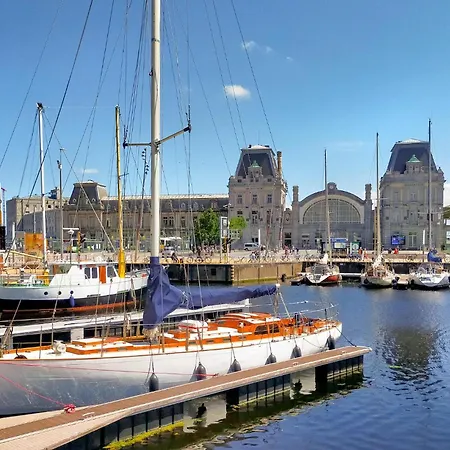 דירה 1 Bedroom In